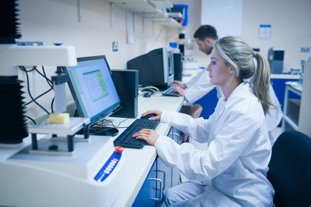 Labor Management System: Zentralisierte Verwaltung aller Laborressourcen