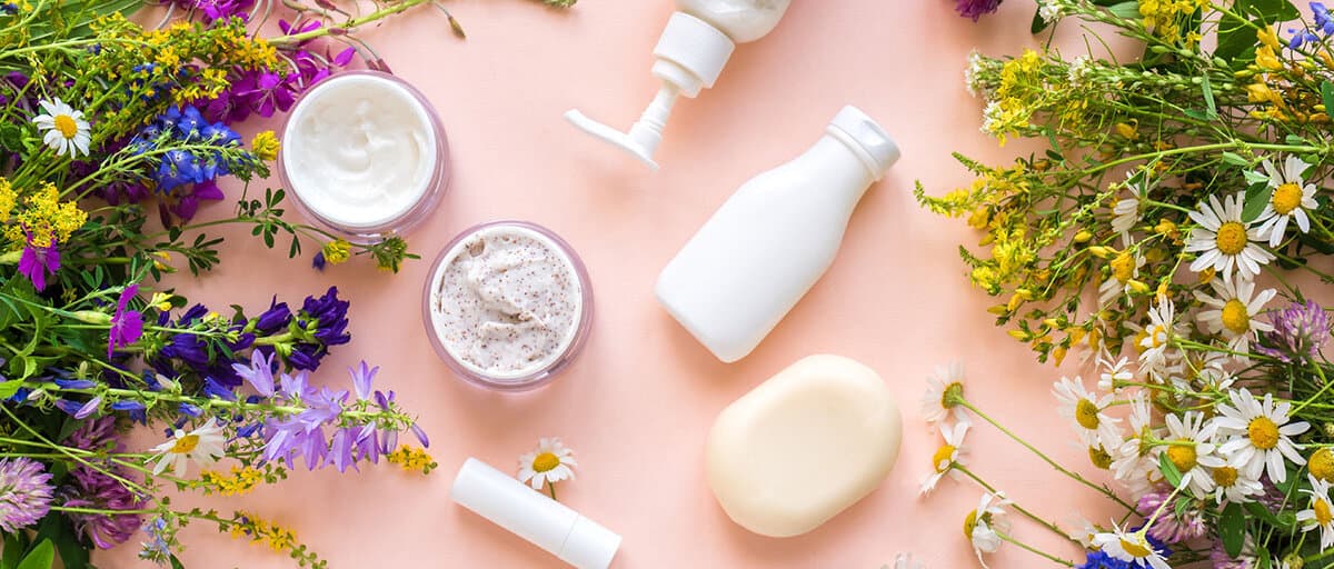 Naturkosmetik Delights: Eine Symphonie der feinsten Inhaltsstoffe der Natur