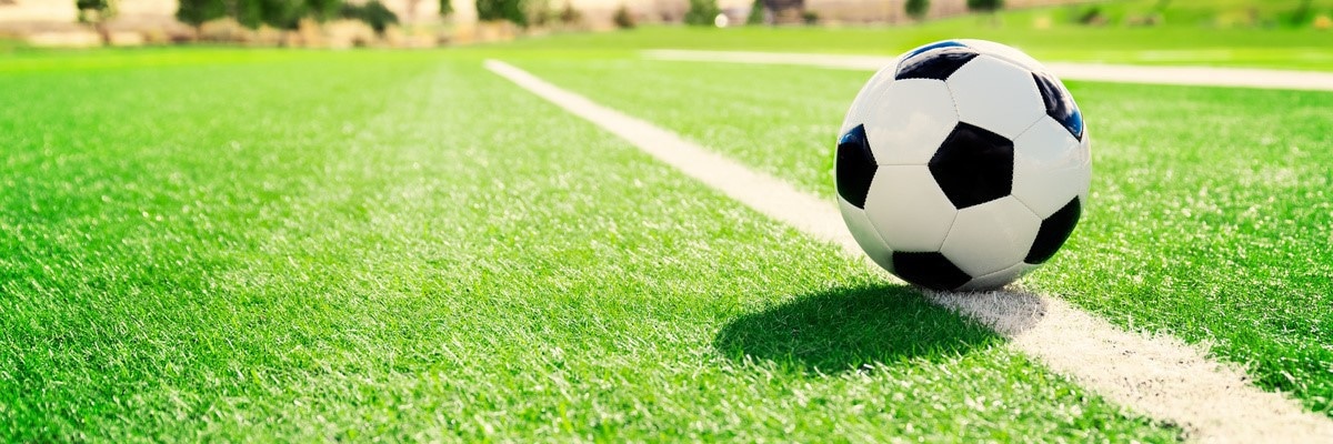 Kunstrasen: Die Zukunft des Fußballs? Entdecken Sie alle Arten von Optionen für Rasen