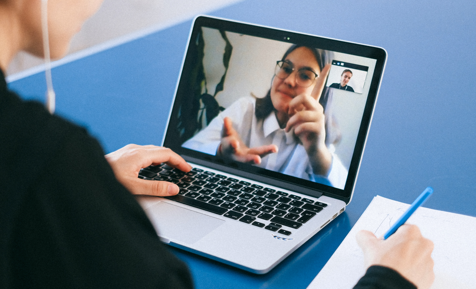 Dlaczego coaching online to świetne rozwiązanie na każdą okazję?