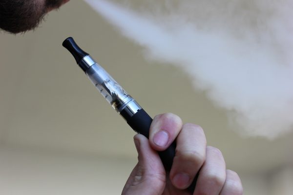 Mit der Al Fakher 30.000 Hypermax Vape erlebst du unvergessliche Genussmomente